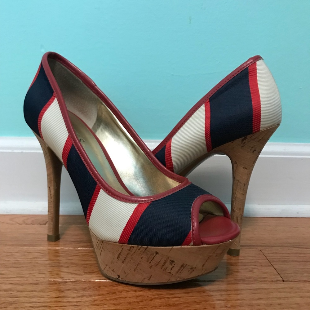 Guess (6) Heels